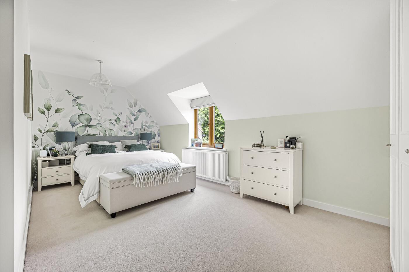 Skirmett, Henley-On-Thames